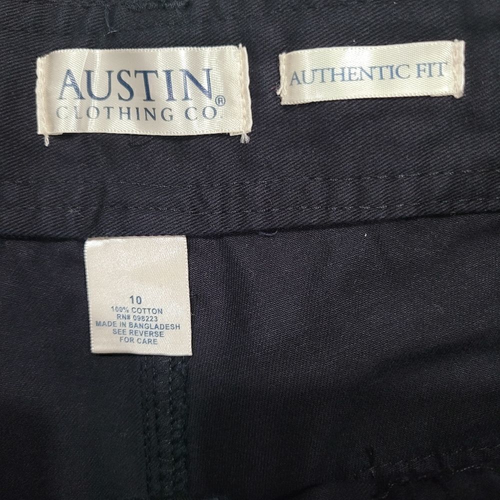 Austin black casual shorts - Picture 3 of 3